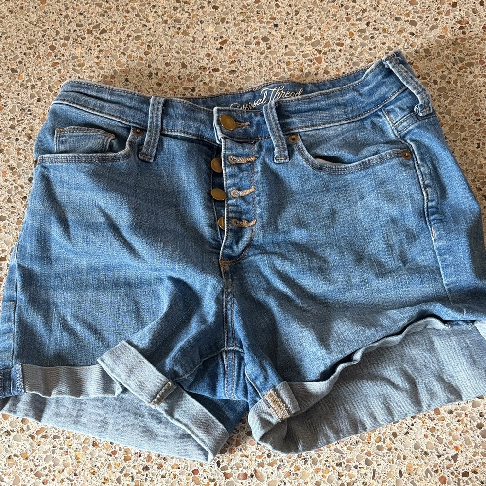 Universal Thread Medium Blue Jean Shorts